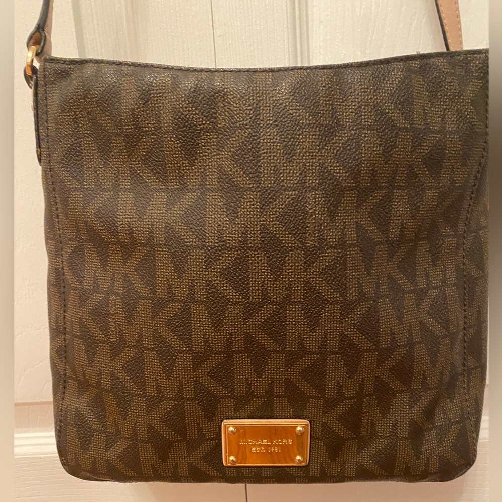Michael Kors Crossbody Purse